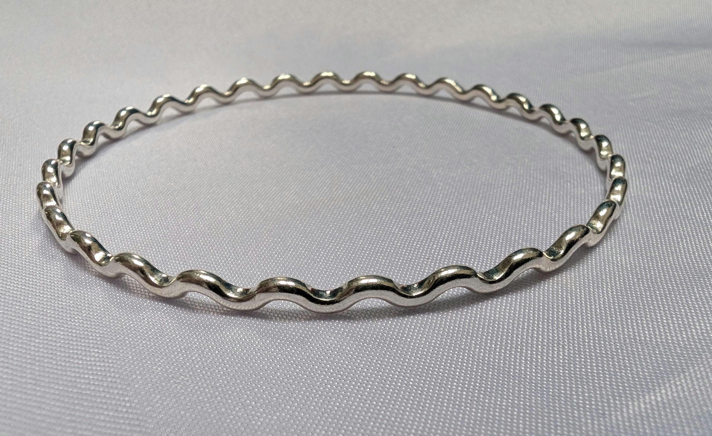 Sterling Silver Solid Wavy Bangle | wiggly stacking bangle