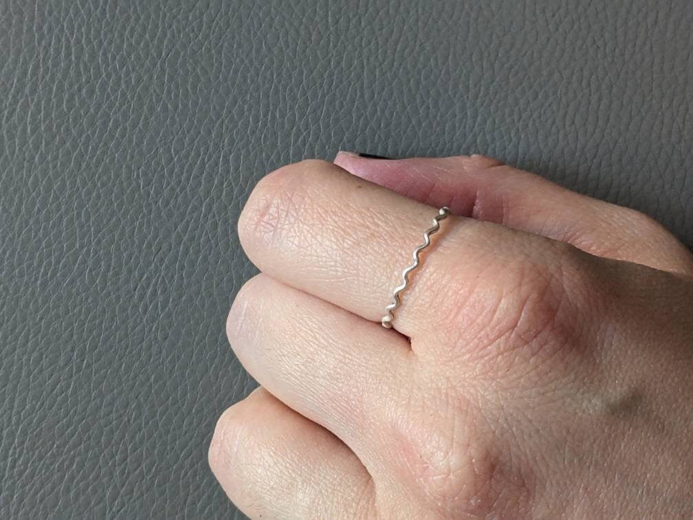 Tiny Wiggly Wave Ring - Sterling Silver Minimalist Ring - Handmade Delicate Ring