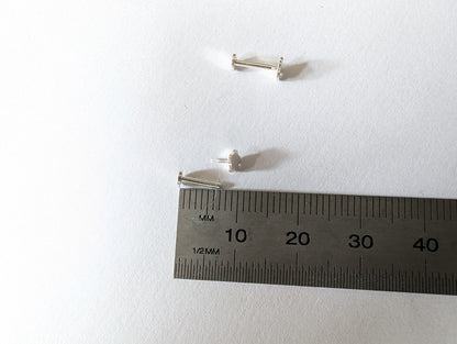 Flat Back Sterling Silver Labret Earrings | Flower Labret Earrings