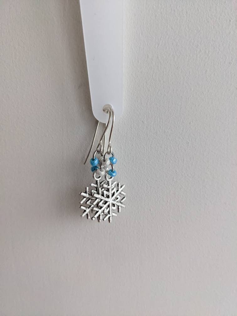 Snowflake earrings, Christmas earrings, festive fun jewellery, winter earrings, snowflake jewellery, blue, white and silver, silver plated